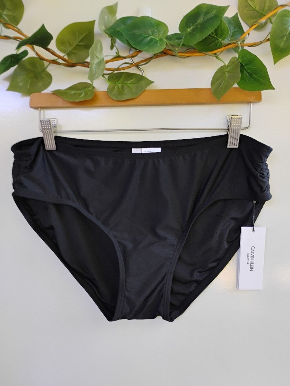 NWT Calvin Klein Women's Black Bikini BOTTOMS ONLY SIZE XL